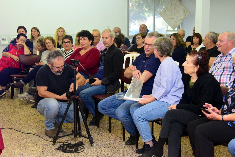 השקת ספר הביכורים של בשמת פרח-פנקס "אדמוות" 30/11/19- 85