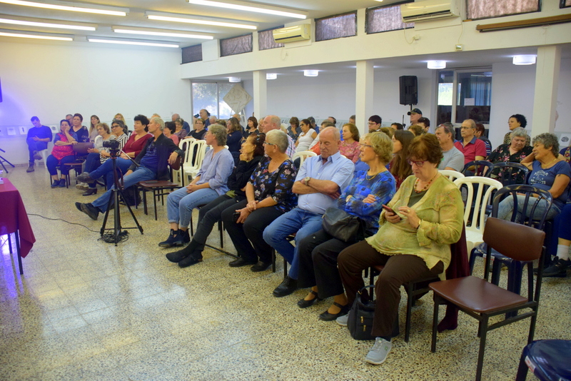 השקת ספר הביכורים של בשמת פרח-פנקס "אדמוות" 30/11/19- 65