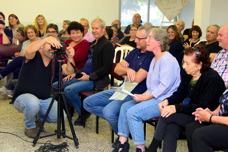 השקת ספר הביכורים של בשמת פרח-פנקס "אדמוות" 30/11/19- 86